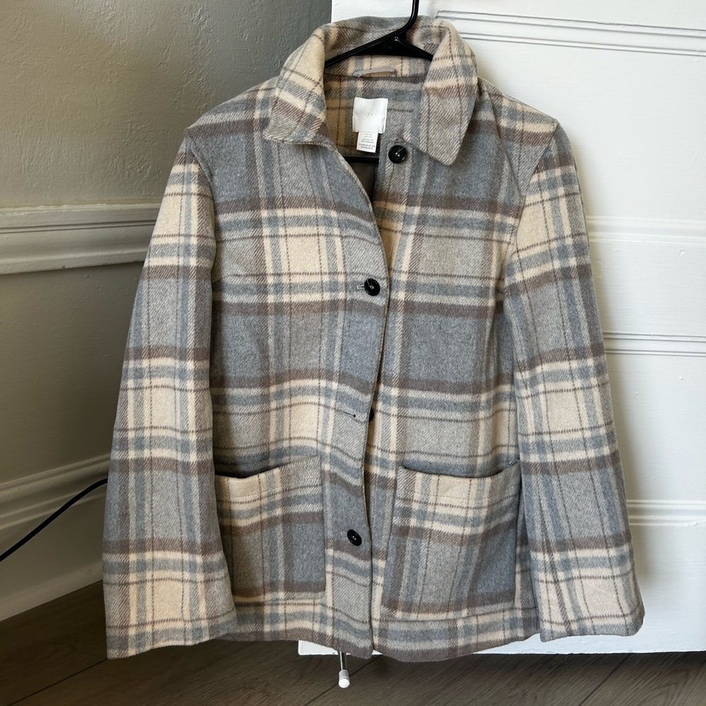 H&M Flannel/Plaid Shirt Jacket in Pastel Colors! Perfect for Fall